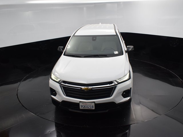 Vehicle image 5 of 42