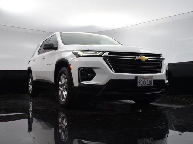 Vehicle image 11 of 42