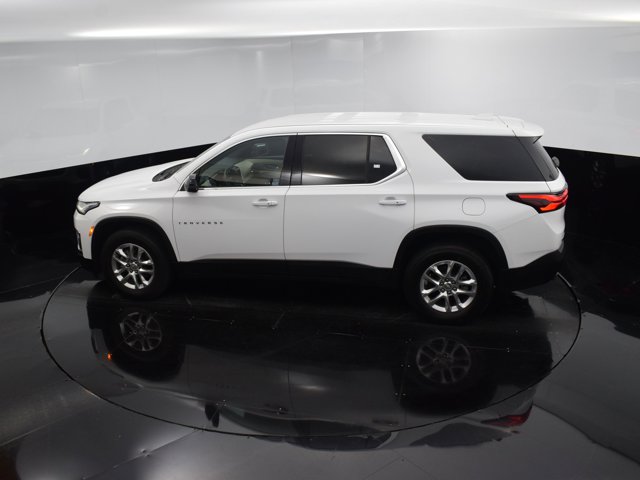 Vehicle image 31 of 42
