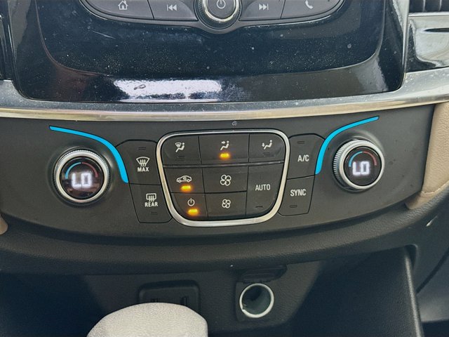 Vehicle image 10 of 20