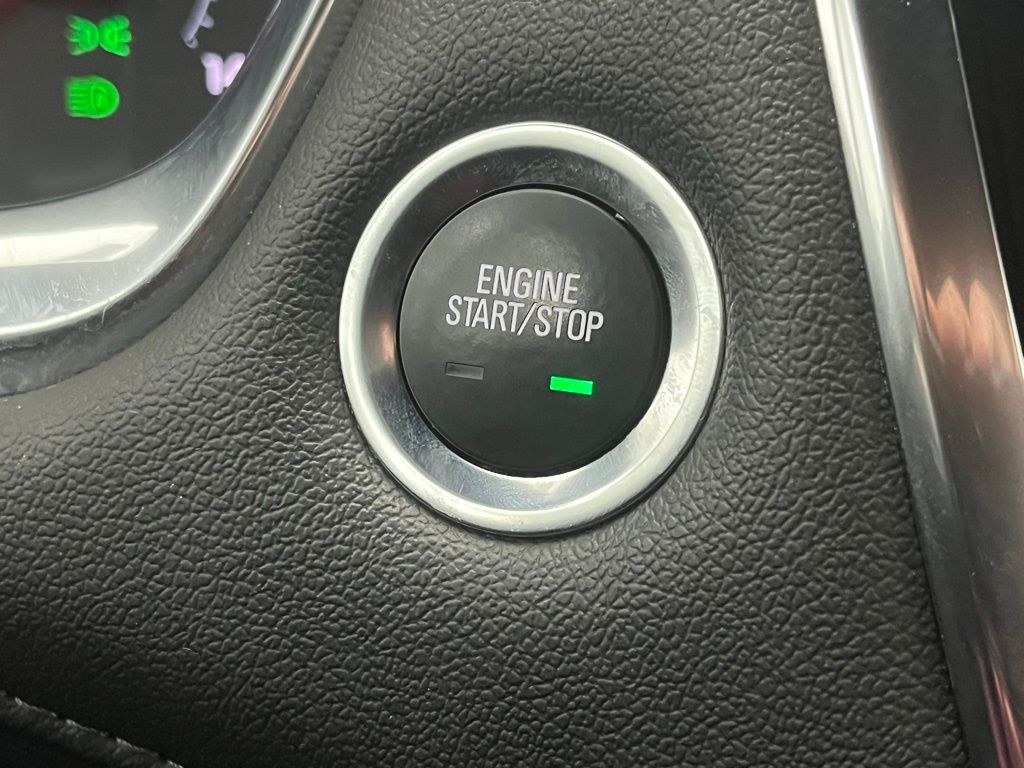 2023 Chevrolet Traverse LT Cloth Image 29 of 35