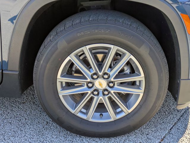 2023 Chevrolet Traverse LT Cloth Image 7 of 32