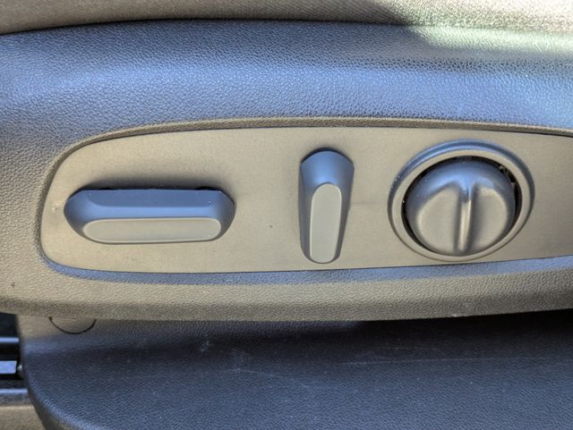 2023 Chevrolet Traverse LT Cloth Image 26 of 32