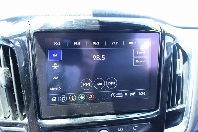 Vehicle image 9 of 28