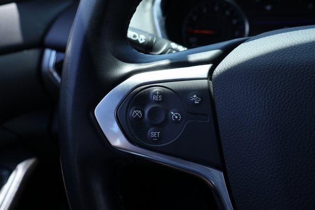 Vehicle image 21 of 28