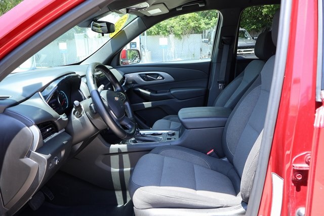 Vehicle image 14 of 28