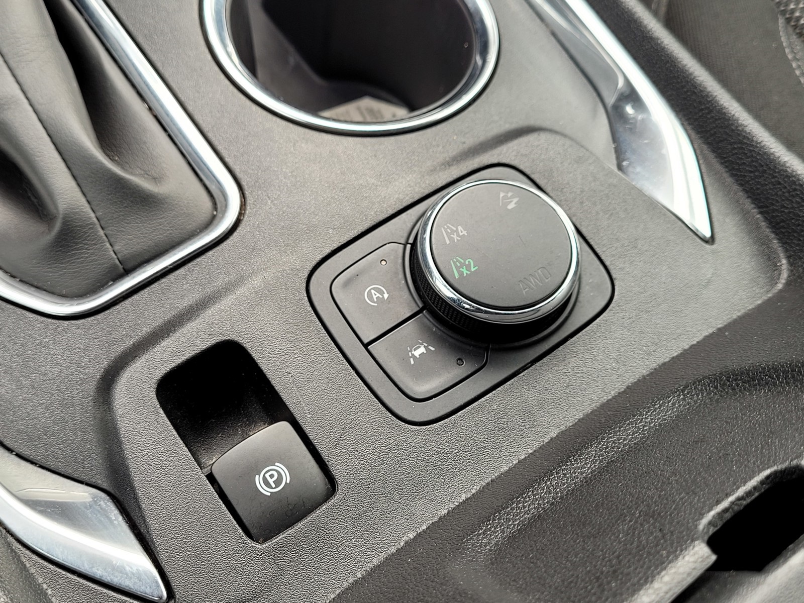 Vehicle image 27 of 27