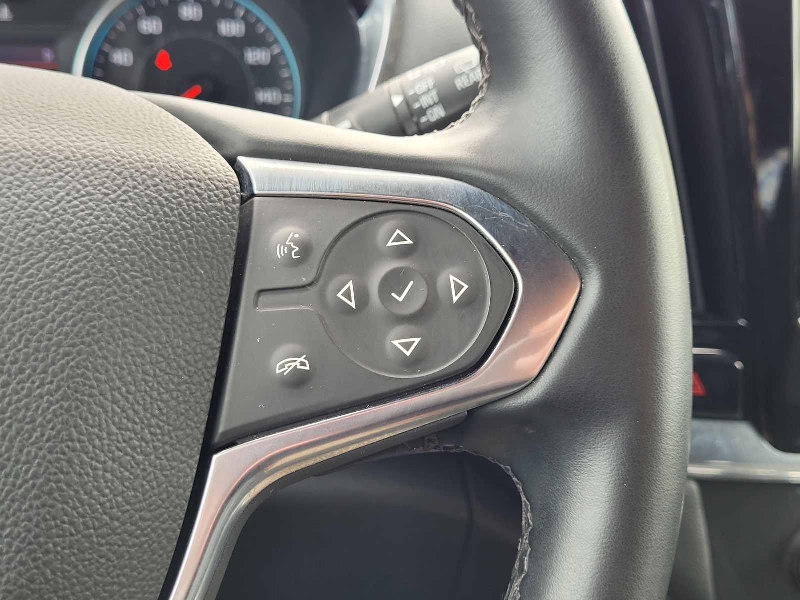Vehicle image 20 of 27