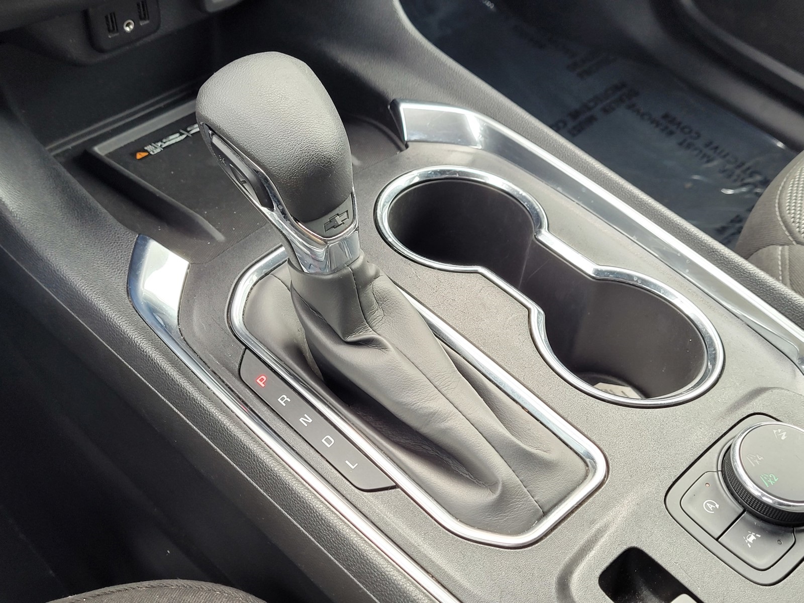Vehicle image 26 of 27