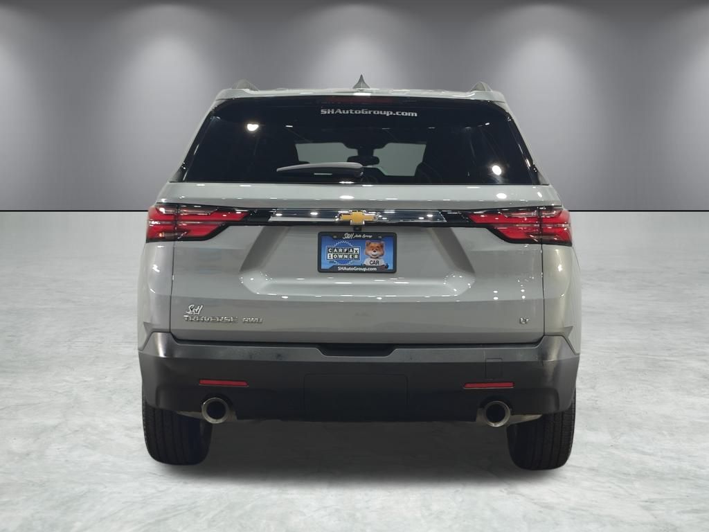 Vehicle image 5 of 65