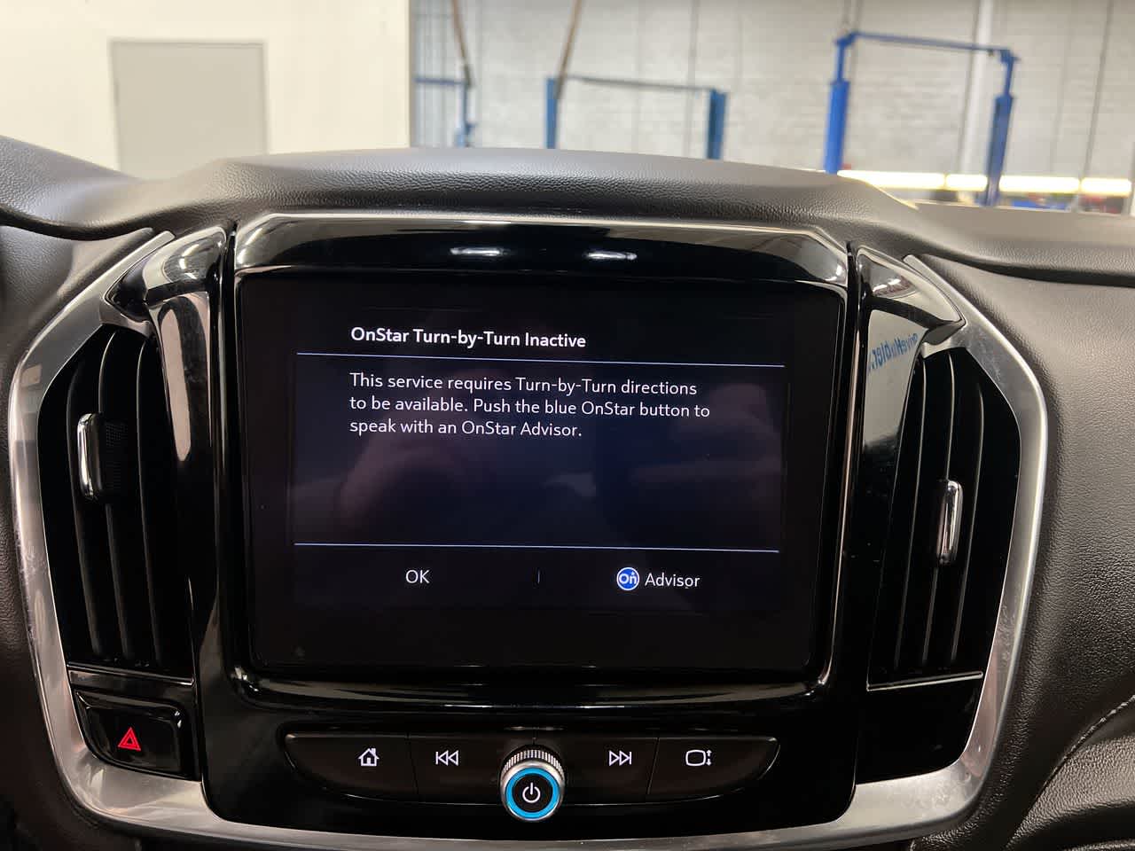Vehicle image 17 of 28
