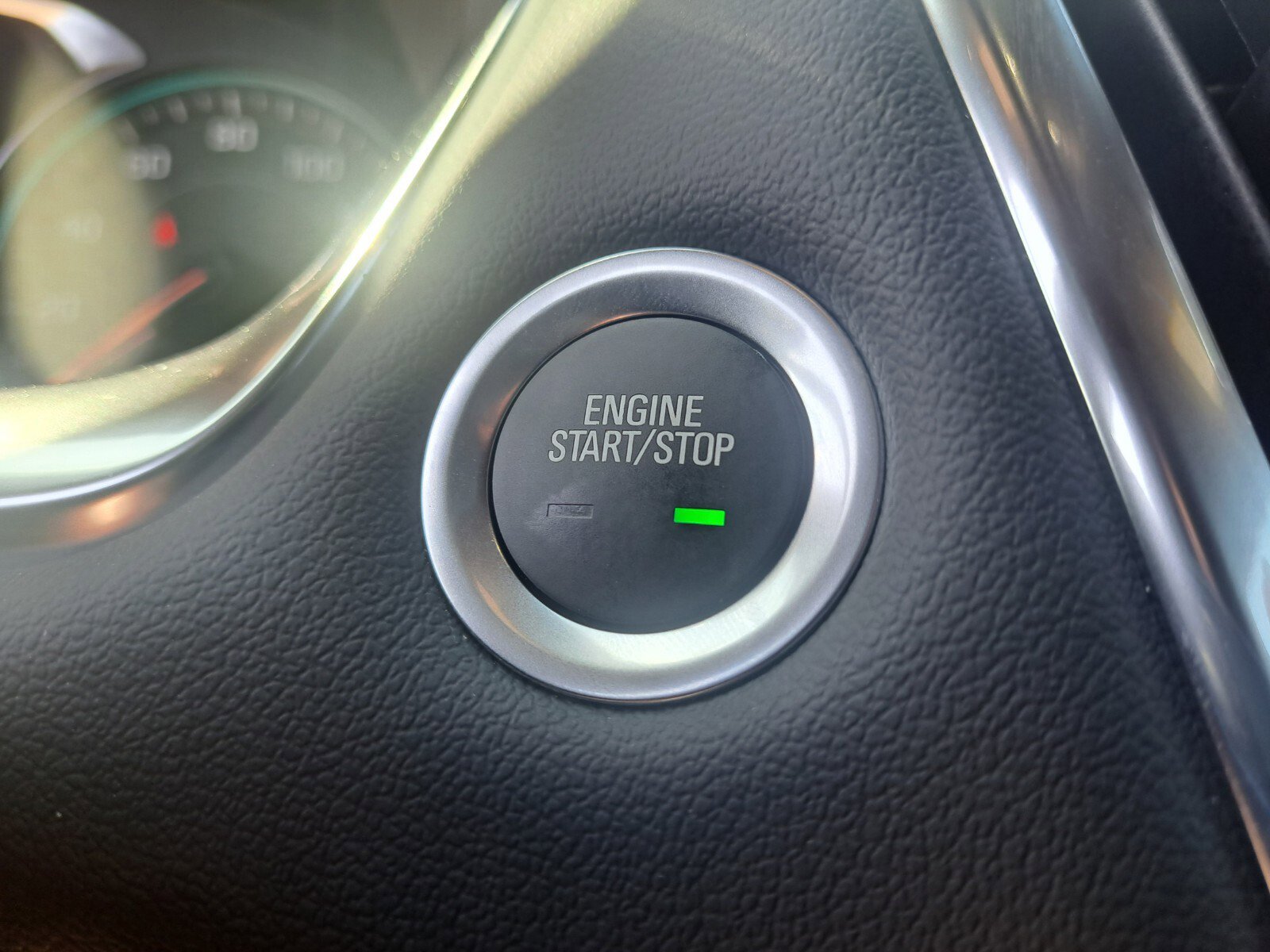 Vehicle image 17 of 48