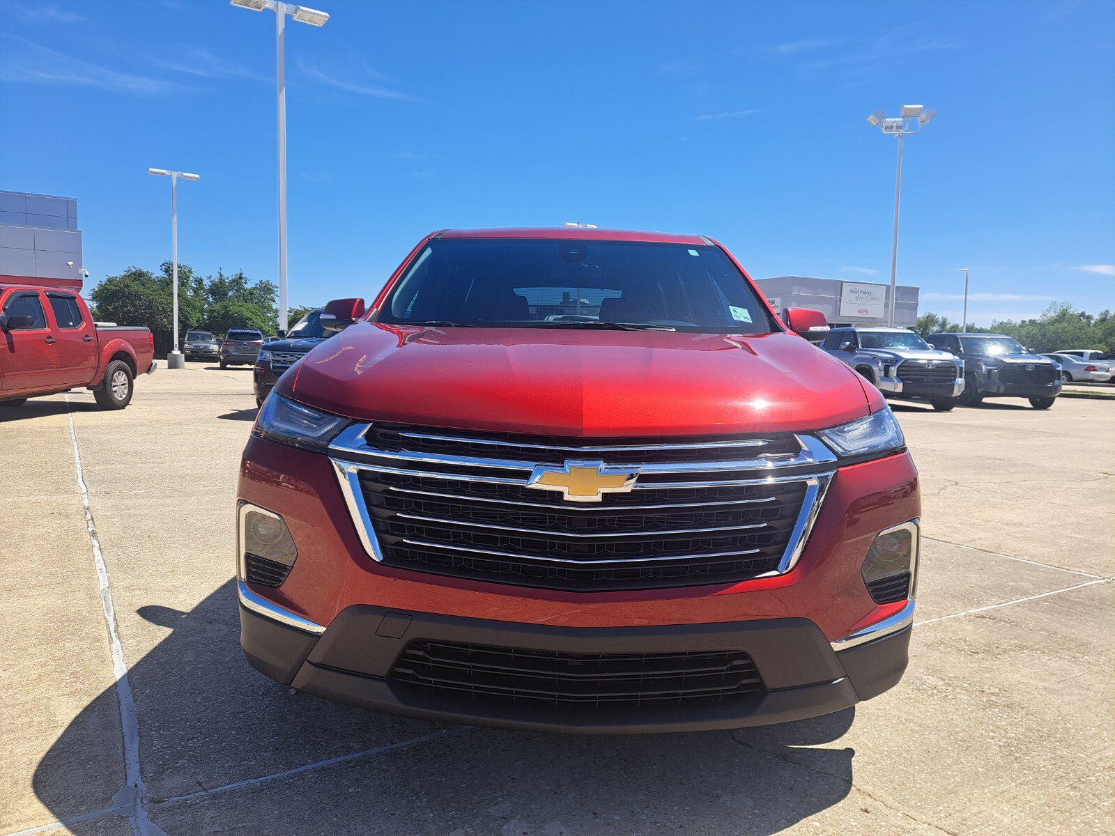 Vehicle image 8 of 48