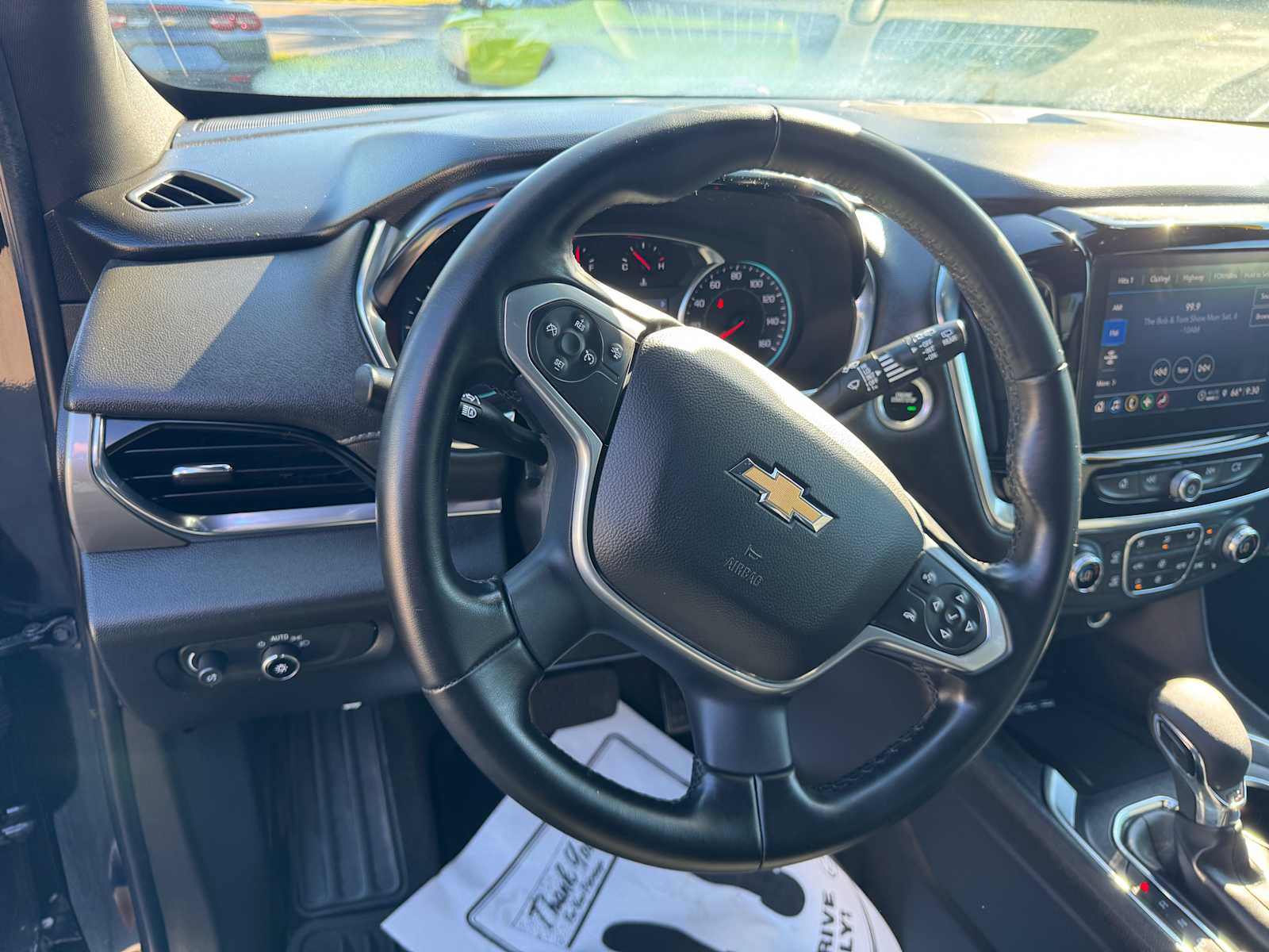 2023 Chevrolet Traverse LT Cloth Image 14 of 32