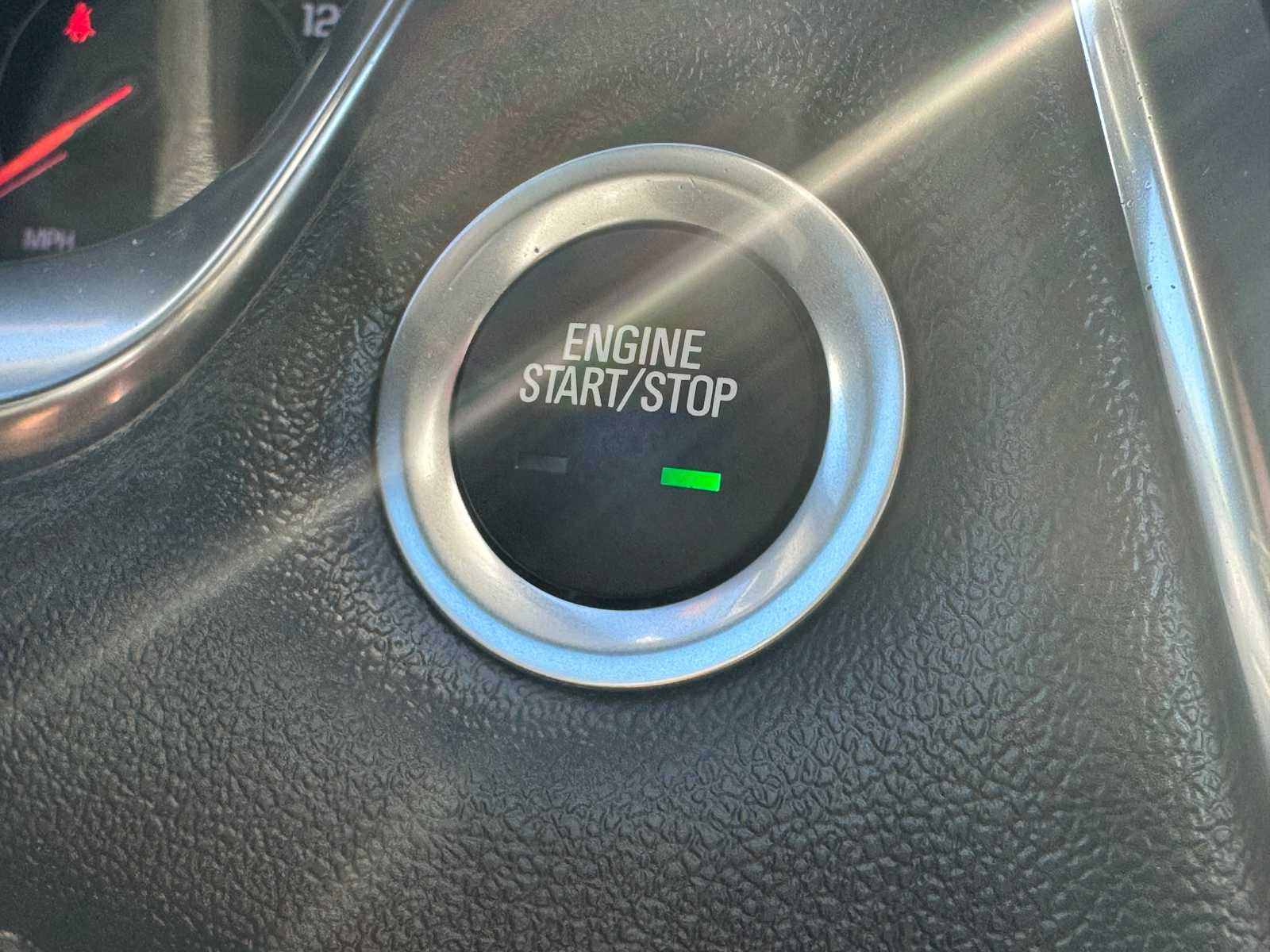 2023 Chevrolet Traverse LT Cloth Image 27 of 32