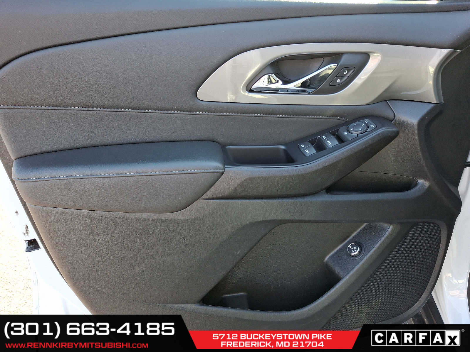 Vehicle image 13 of 36