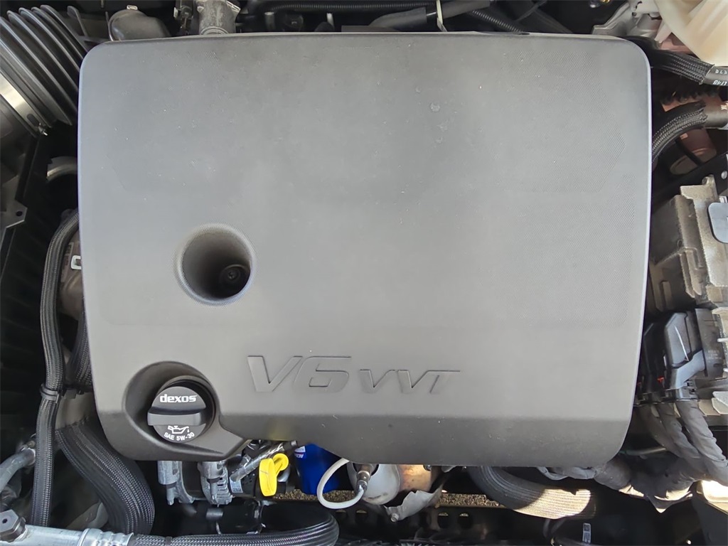 Vehicle image 31 of 38