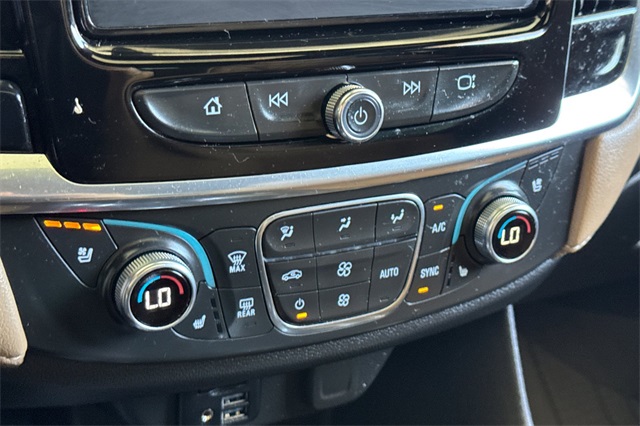 Vehicle image 20 of 28