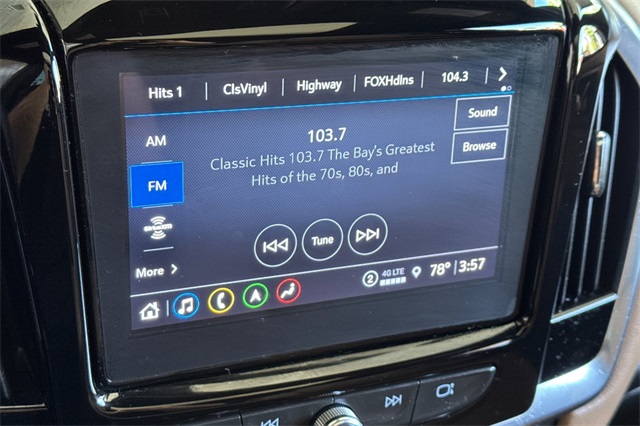Vehicle image 18 of 28