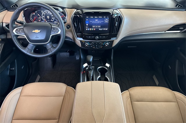Vehicle image 13 of 28