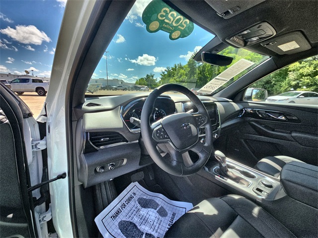 Vehicle image 18 of 35