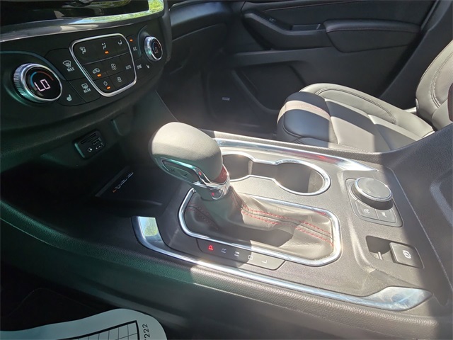 Vehicle image 22 of 35