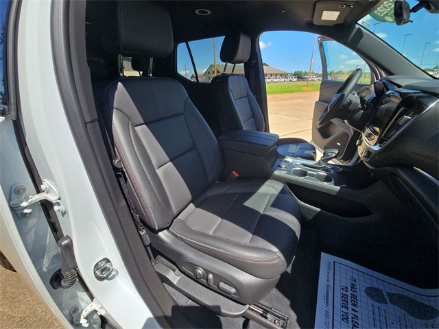 Vehicle image 16 of 35