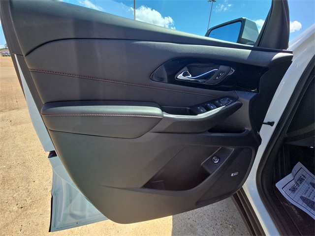 Vehicle image 23 of 35