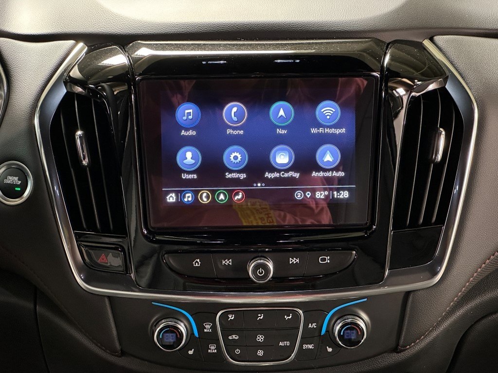 Vehicle image 22 of 38