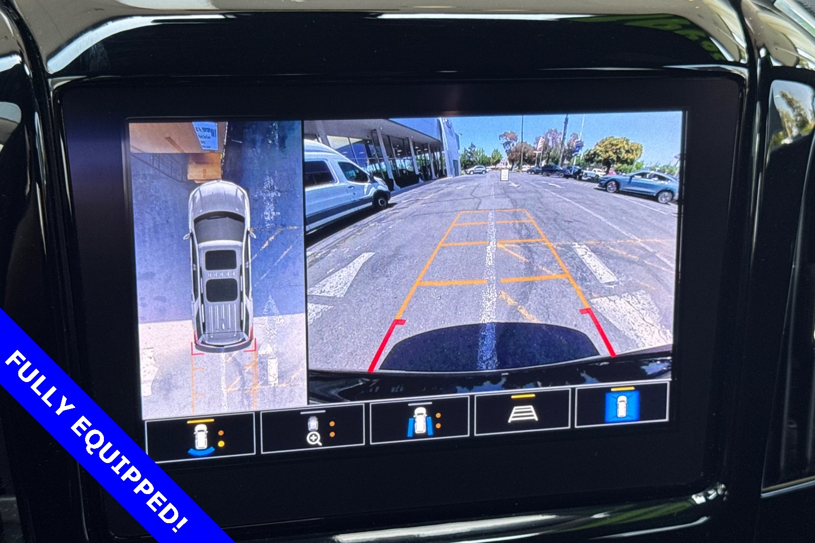Vehicle image 20 of 36