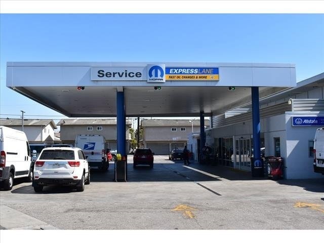 2023 Chrysler Pacifica Hybrid Touring L Image 33 of 34