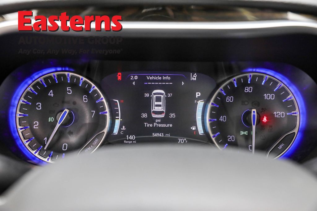 Vehicle image 49 of 66