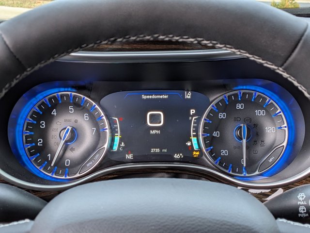 2023 Chrysler Pacifica Limited Image 14 of 23