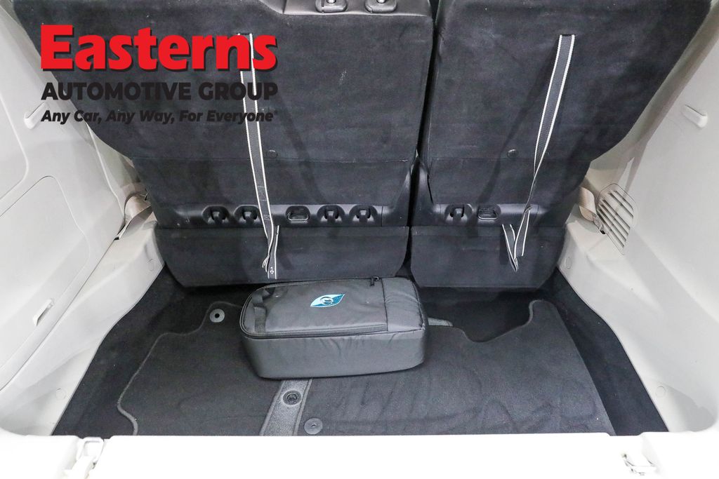 Vehicle image 43 of 63