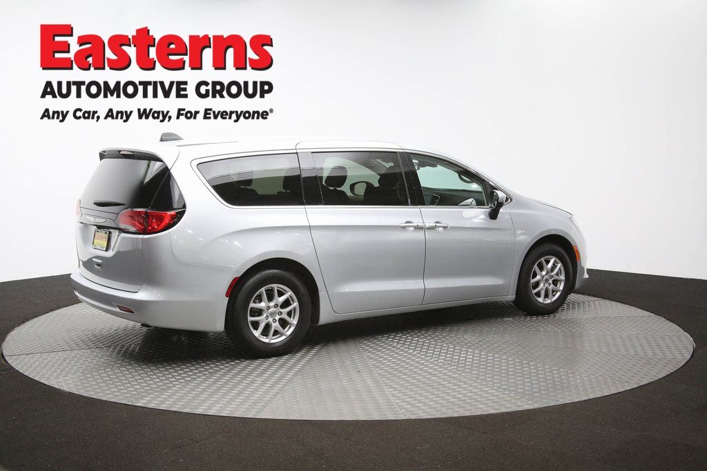 Vehicle image 23 of 65