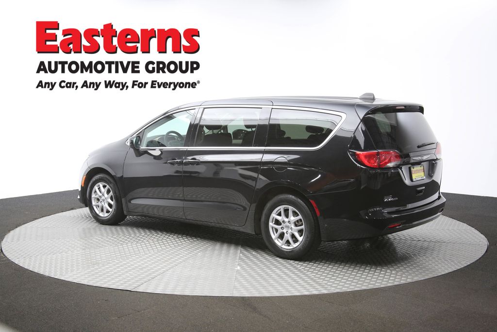 Vehicle image 32 of 63