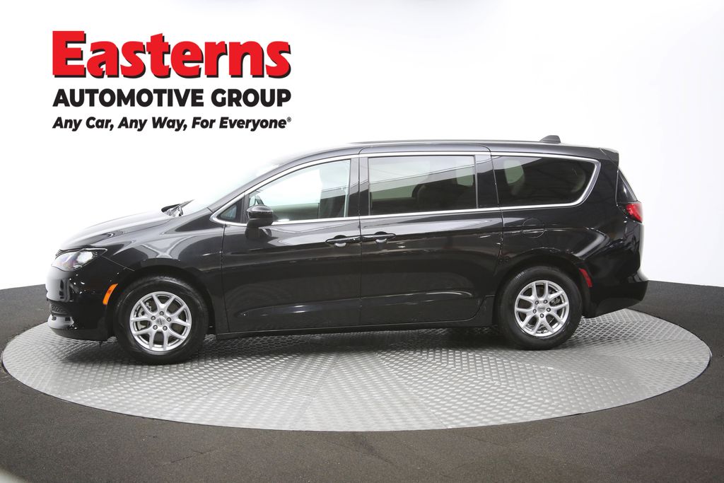 Vehicle image 34 of 63