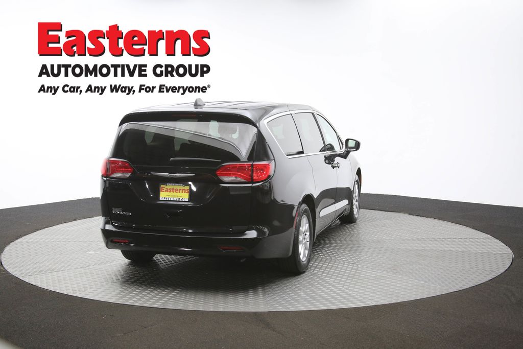 Vehicle image 21 of 63