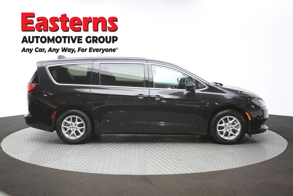 Vehicle image 18 of 63