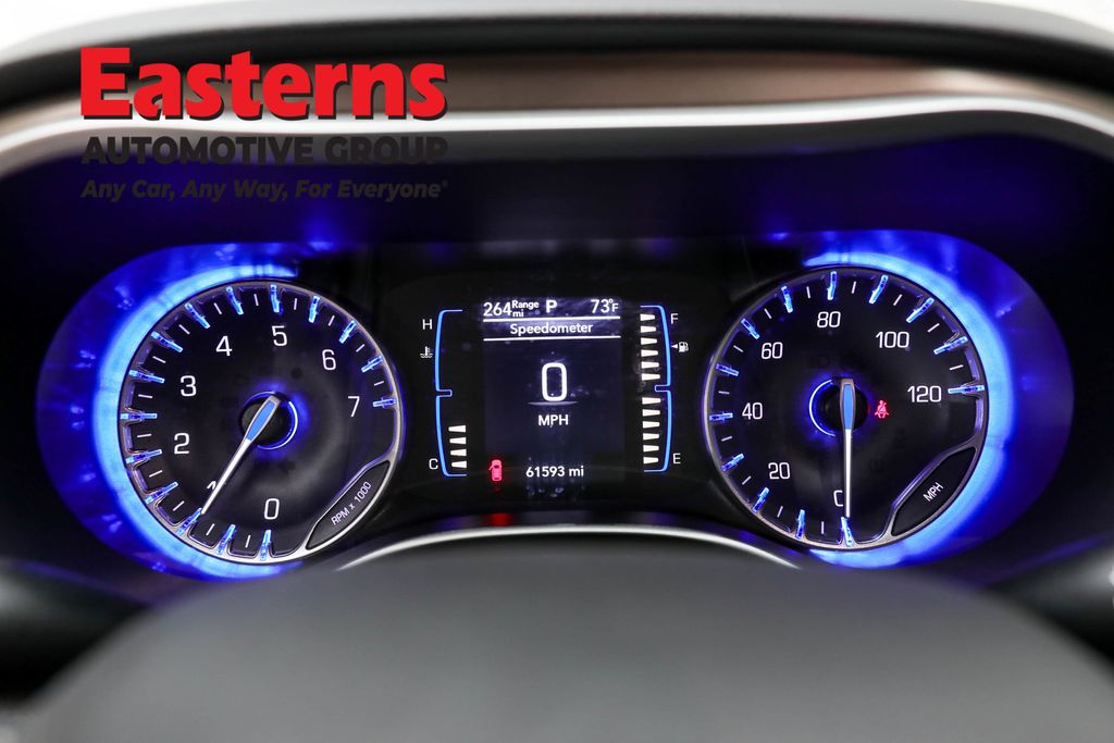 Vehicle image 47 of 63