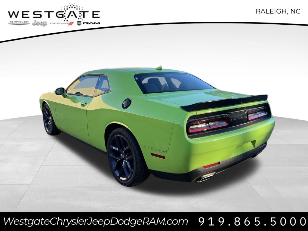 Vehicle image 6 of 28