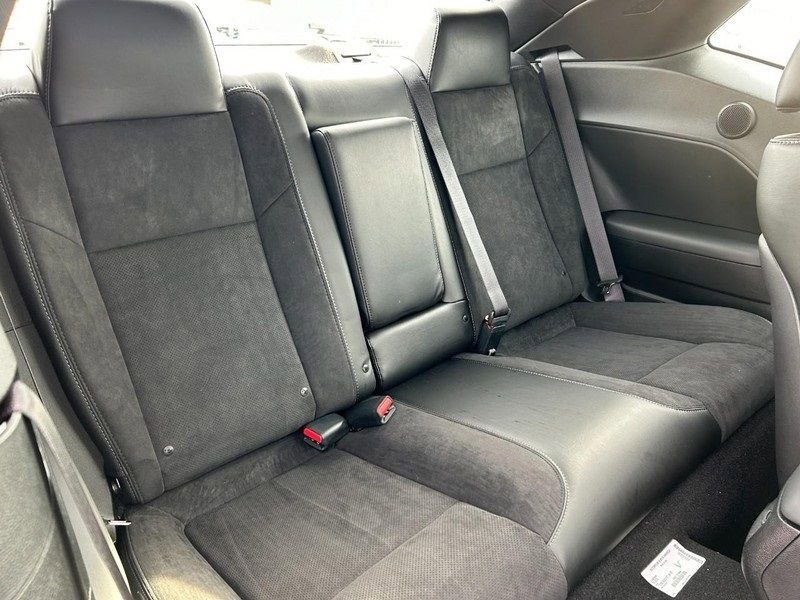 Vehicle image 5 of 17