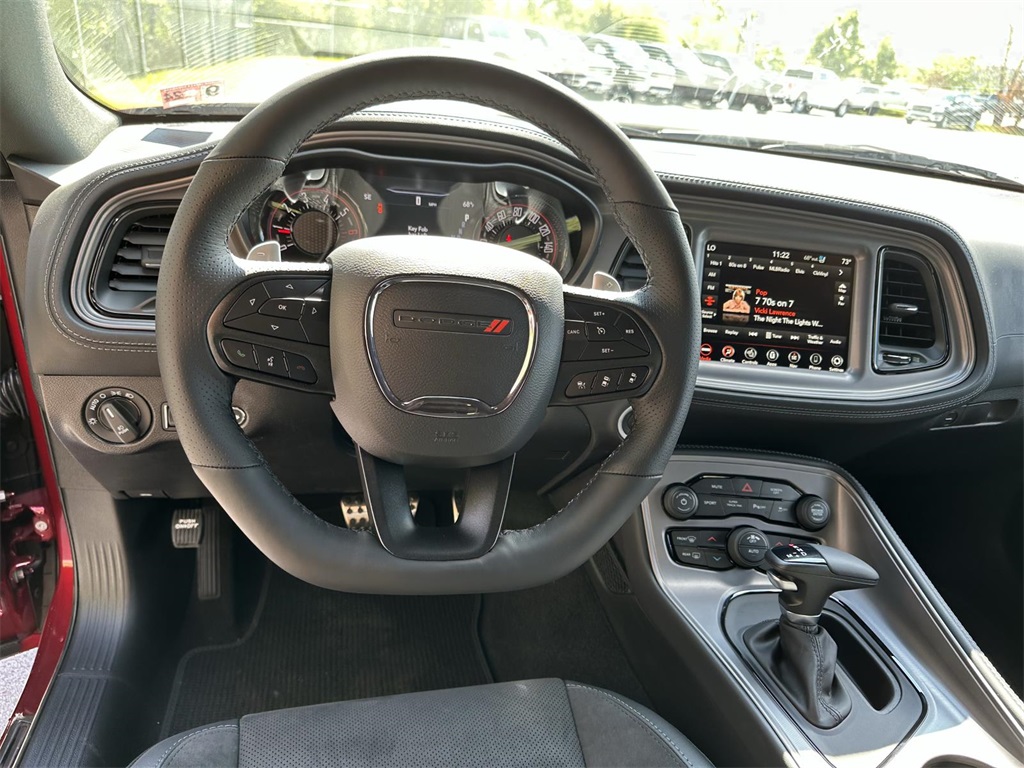 Vehicle image 14 of 29