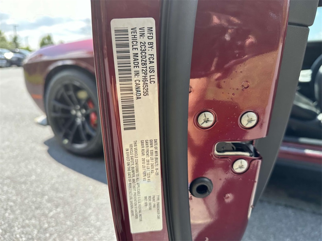Vehicle image 24 of 29
