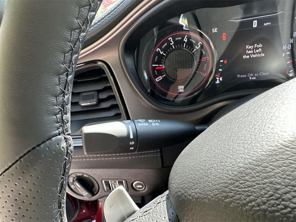 Vehicle image 20 of 29