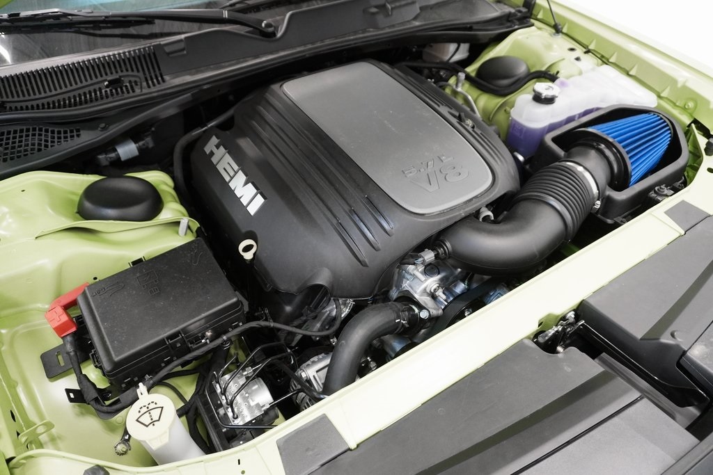 Vehicle image 12 of 29