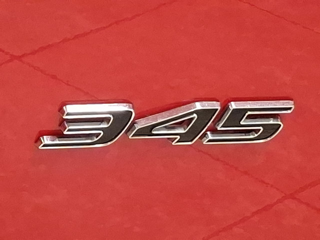 Vehicle image 21 of 25