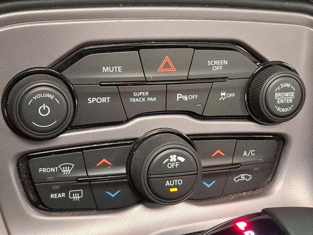 Vehicle image 11 of 25