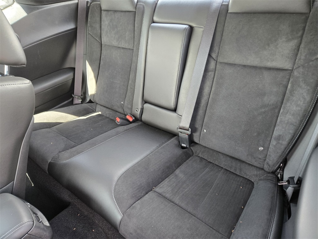 Vehicle image 8 of 15