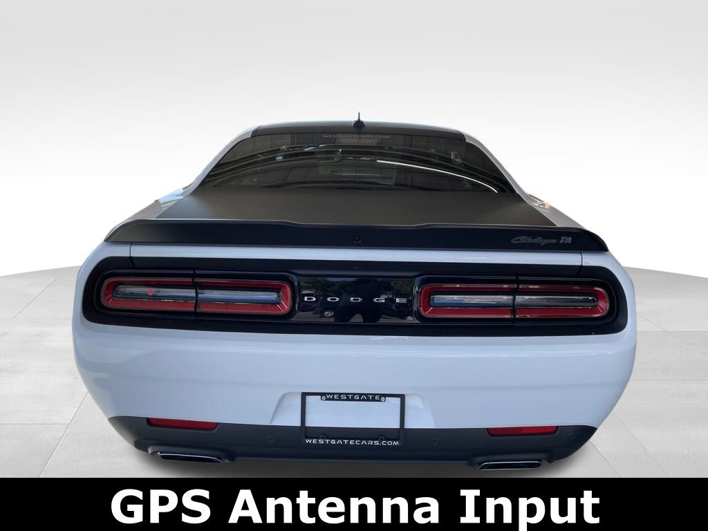 Vehicle image 5 of 41